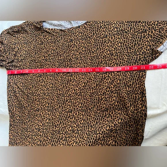 H by Bordeaux Leopard Print Shirt size XL - Picture 3 of 7